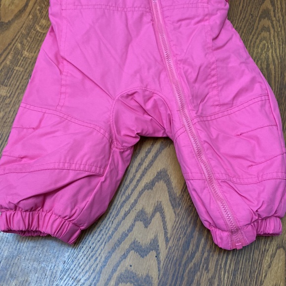 Columbia One-Piece Bunting Snowsuit - Picture 3 of 10